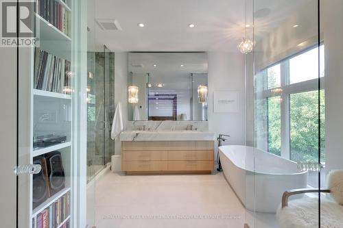 313 Rosewell Avenue, Toronto, ON - Indoor Photo Showing Bathroom