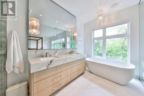 313 Rosewell Avenue, Toronto, ON - Indoor Photo Showing Bathroom