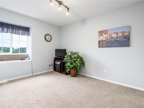 1625 Swan Cres, Courtenay, BC - Indoor Photo Showing Other Room