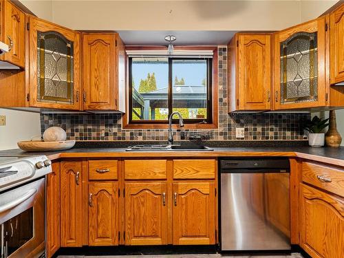 7016 Grant Rd West, Sooke, BC - Indoor Photo Showing Kitchen With Double Sink