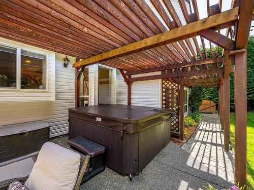 1669 Swan Cres, Courtenay, BC - Outdoor With Deck Patio Veranda With Exterior