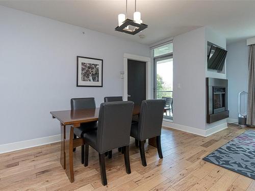 A403-810 Humboldt St, Victoria, BC - Indoor Photo Showing Dining Room