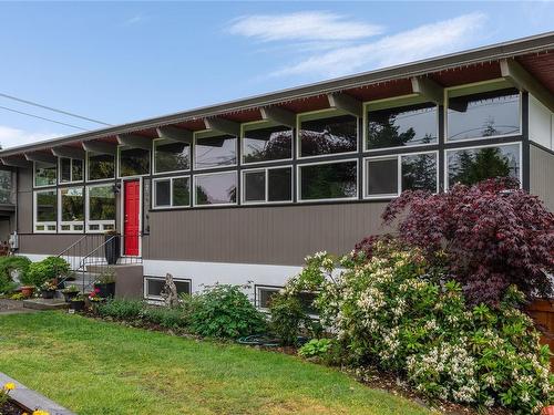 2067 Forest Dr, Nanaimo, BC - Outdoor