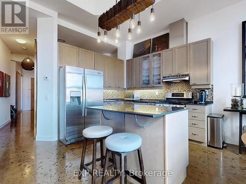 747 - 155 Dalhousie Street, Toronto, ON - Indoor Photo Showing Kitchen With Stainless Steel Kitchen With Upgraded Kitchen