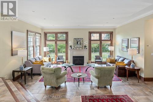 1185 Richmond Street, London, ON - Indoor Photo Showing Living Room With Fireplace