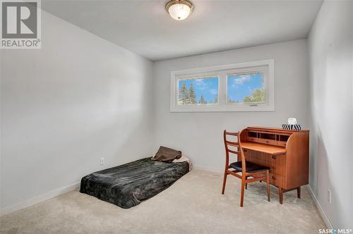 2530 Cumberland Avenue S, Saskatoon, SK - Indoor Photo Showing Bedroom