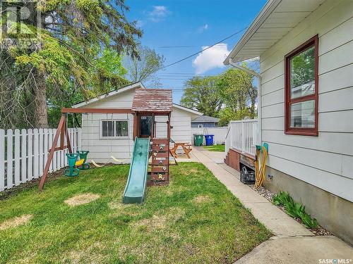 2530 Cumberland Avenue S, Saskatoon, SK - Outdoor With Exterior