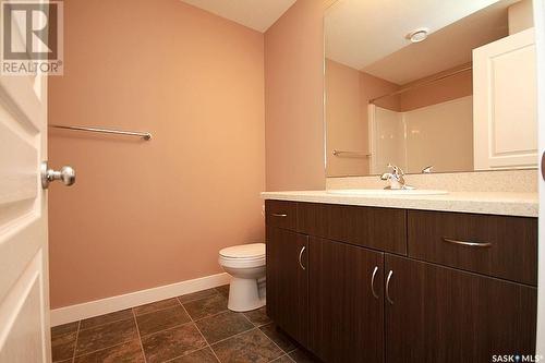 4608 James Hill Road, Regina, SK - Indoor Photo Showing Bathroom