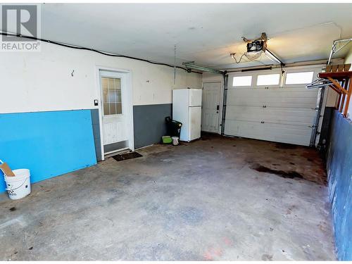 1676 Kingfisher Avenue, Kitimat, BC - Indoor Photo Showing Garage