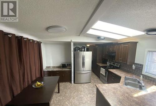 2975 Greenforest Crescent, Prince George, BC - Indoor Photo Showing Kitchen With Double Sink
