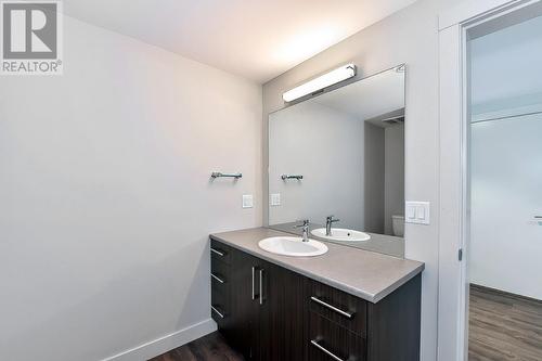 1459 Rocky Point Drive, Kelowna, BC - Indoor Photo Showing Bathroom