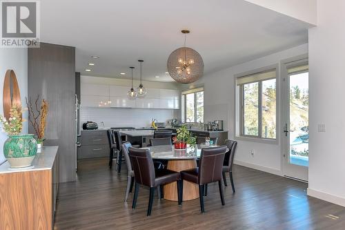 1459 Rocky Point Drive, Kelowna, BC - Indoor Photo Showing Dining Room