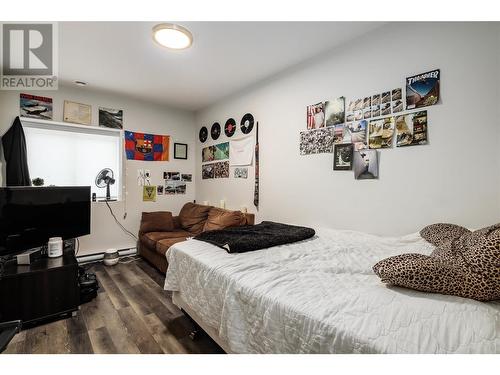 2811 Canyon Crest Drive, West Kelowna, BC - Indoor Photo Showing Bedroom