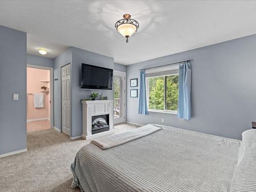 27-1853 Edgehill Avenue, Kelowna, BC - Indoor Photo Showing Bedroom