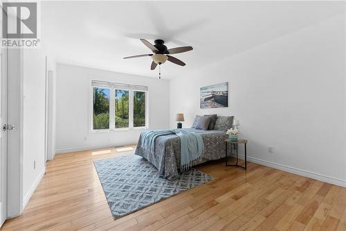 40 Blue Danube Way, Pembroke, ON - Indoor Photo Showing Bedroom