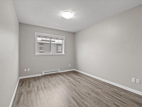 309-345 Mills Road, Kelowna, BC - Indoor Photo Showing Other Room