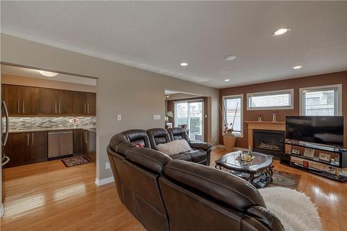 1434 Evans Boulevard N, London, ON - Indoor Photo Showing Living Room With Fireplace