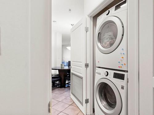 341-654 Cook Road, Kelowna, BC - Indoor Photo Showing Laundry Room