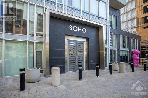 Welcome to SoHo Champagne! This is one of the best locations in the city - moments to Dow's Lake, Civic Hospital, Little Italy, Preston Street and some of the best restaurants, cafes, shops that O - 111 Champagne Avenue S Unit#2004, Ottawa, ON - Outdoor