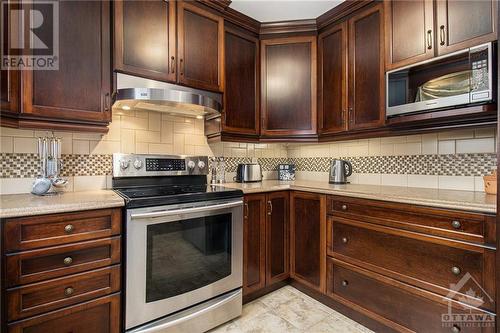 1497 Bourcier Drive, Ottawa, ON - Indoor Photo Showing Kitchen