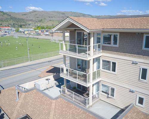 301-4205 27 Street, Vernon, BC - Outdoor