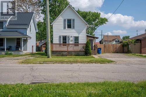 460 Wallace Street, Chatham-Kent, ON - Outdoor