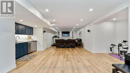 301 East Rivertrace Walk, London, ON - Indoor