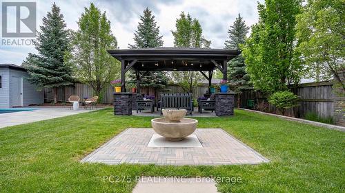 301 East Rivertrace Walk, London, ON - Outdoor With Backyard