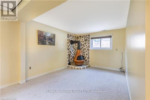 10 Jena Crescent, London, ON - Indoor Photo Showing Other Room