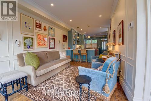 236 Elizabeth Street, Guelph, ON - Indoor Photo Showing Living Room