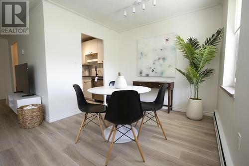 99 Pine St # 307, Sault Ste. Marie, ON - Indoor Photo Showing Dining Room