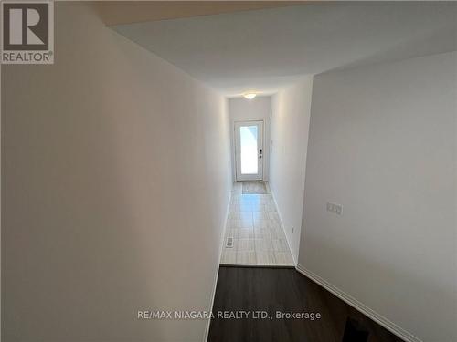 53 - 4552 Portage Road, Niagara Falls, ON -  Photo Showing Other Room