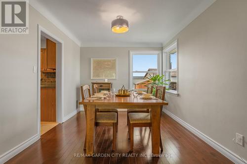 174 Mud Street W, Grimsby, ON - Indoor Photo Showing Dining Room