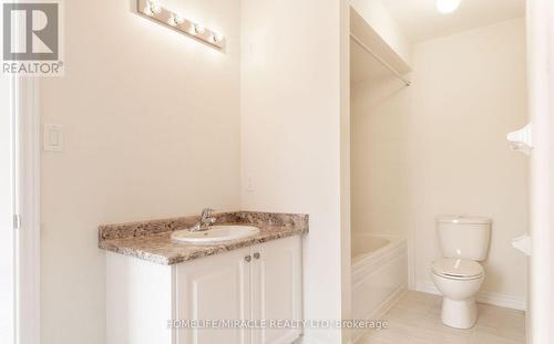 257 Chippewa Avenue N, Shelburne, ON - Indoor Photo Showing Bathroom