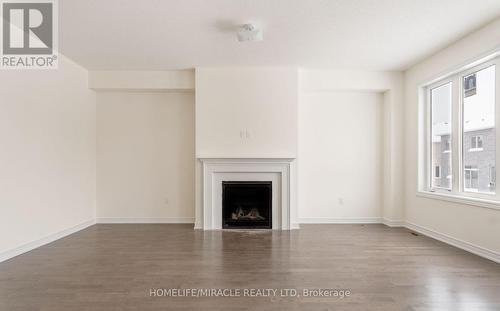 257 Chippewa Avenue N, Shelburne, ON - Indoor Photo Showing Living Room With Fireplace