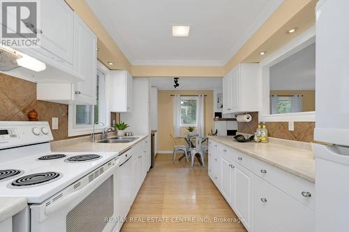 14 Millwood Road, Erin, ON - Indoor Photo Showing Kitchen With Double Sink