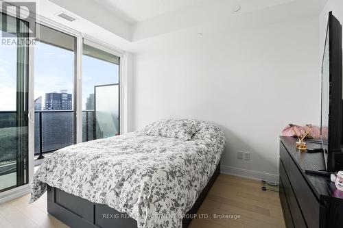 4007 - 70 Annie Craig Drive, Toronto, ON - Indoor Photo Showing Bedroom