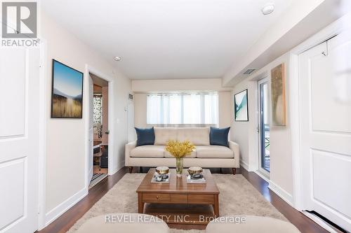 1724 - 2 Eva Road, Toronto, ON - Indoor Photo Showing Living Room