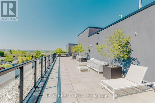 B623 - 1119 Cooke Boulevard, Burlington, ON - Outdoor With Balcony With Exterior