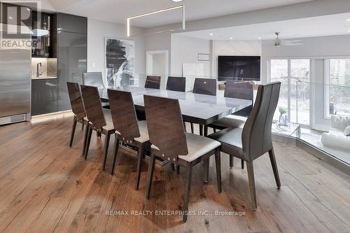 1144 Streambank Drive, Mississauga, ON - Indoor Photo Showing Dining Room