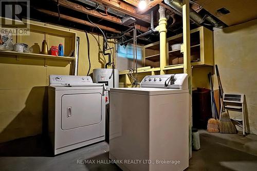 35 Tedder Street, Toronto, ON - Indoor Photo Showing Laundry Room