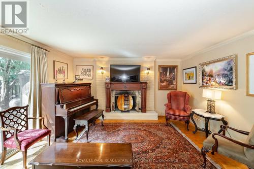 468 Copeland Court, Oakville, ON - Indoor Photo Showing Living Room With Fireplace