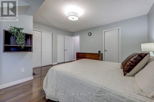36 - 2530 Northampton Boulevard, Burlington, ON - Indoor Photo Showing Bedroom