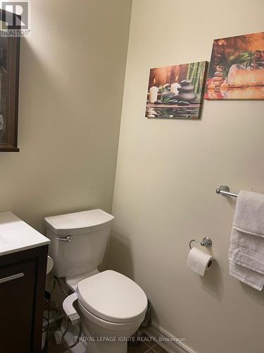 36 - 2530 Northampton Boulevard, Burlington, ON - Indoor Photo Showing Bathroom