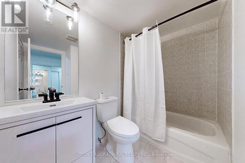 1038 - 55 George Appleton Way, Toronto, ON - Indoor Photo Showing Bathroom