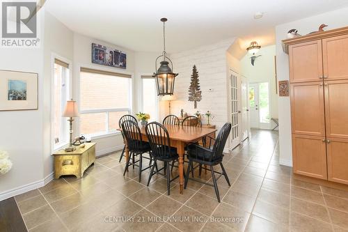 310 Holden Street, Collingwood, ON - Indoor Photo Showing Dining Room