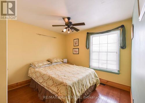 13 Eleanor Road, Orillia, ON - Indoor Photo Showing Bedroom