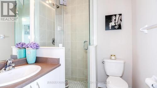 11 Shelburne Avenue, Wasaga Beach, ON - Indoor Photo Showing Bathroom