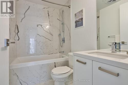 1808 - 55 Ontario Street, Toronto, ON - Indoor Photo Showing Bathroom