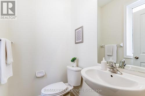 14 Cunliffe Lane, Ajax, ON - Indoor Photo Showing Bathroom